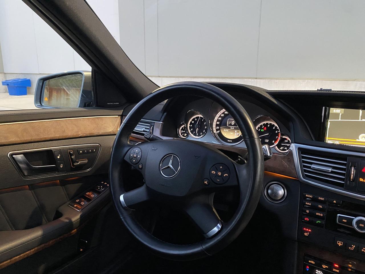 2012 Mercedes-Benz E-Class E350 4MATIC-AMG-NAV-CAMERA-1 OWNER- ONLY 75,000KM - Photo #12