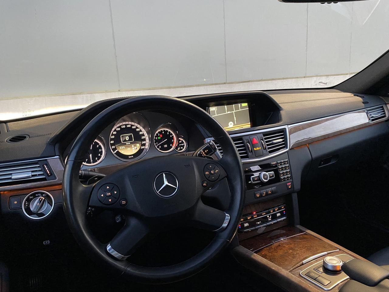 2012 Mercedes-Benz E-Class E350 4MATIC-AMG-NAV-CAMERA-1 OWNER- ONLY 75,000KM - Photo #20