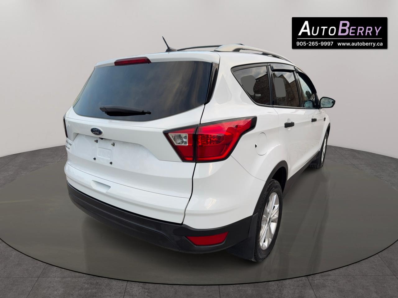 2019 Ford Escape S FWD Photo