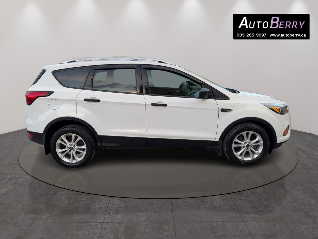 2019 Ford Escape S FWD Photo