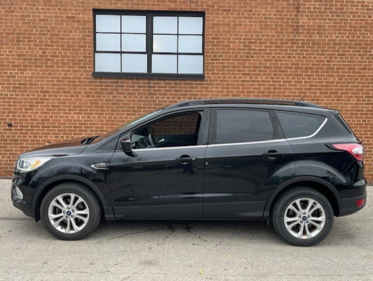 Used 2017 Ford Escape FWD 4dr SE for sale in Oakville, ON