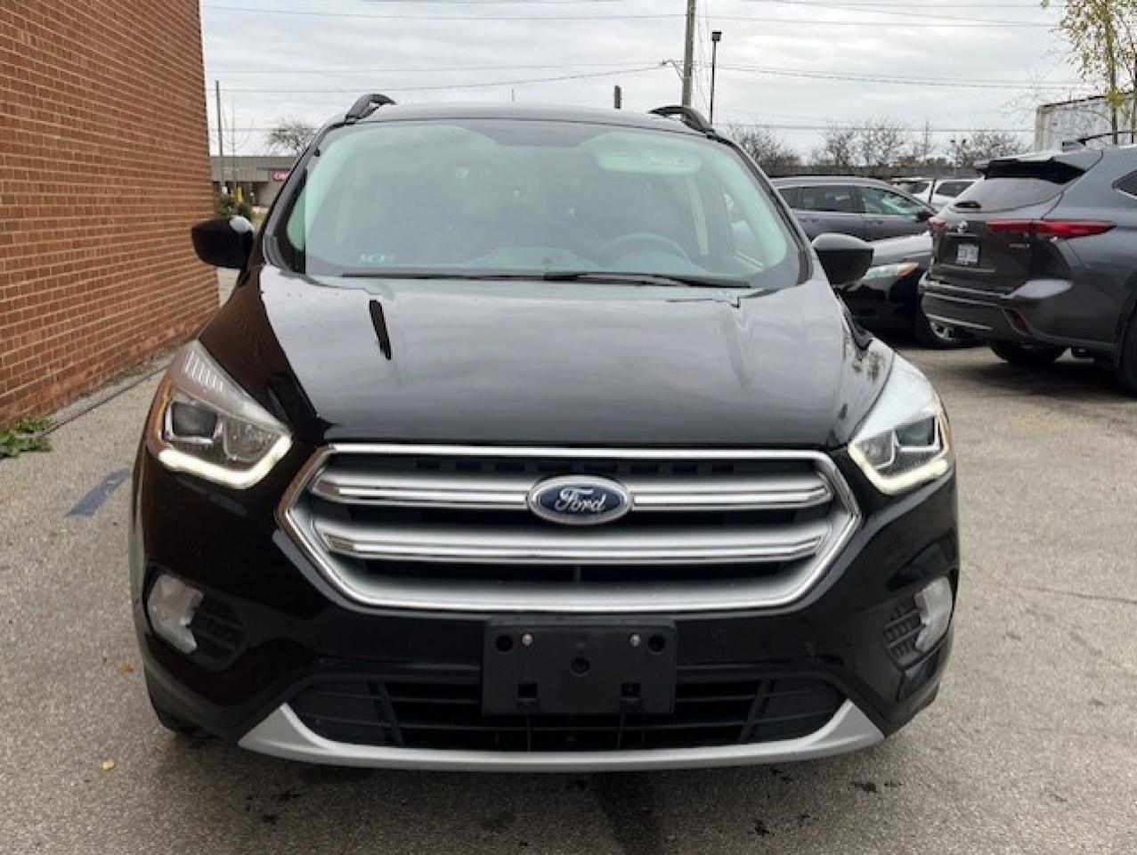 2017 Ford Escape FWD 4dr SE Photo