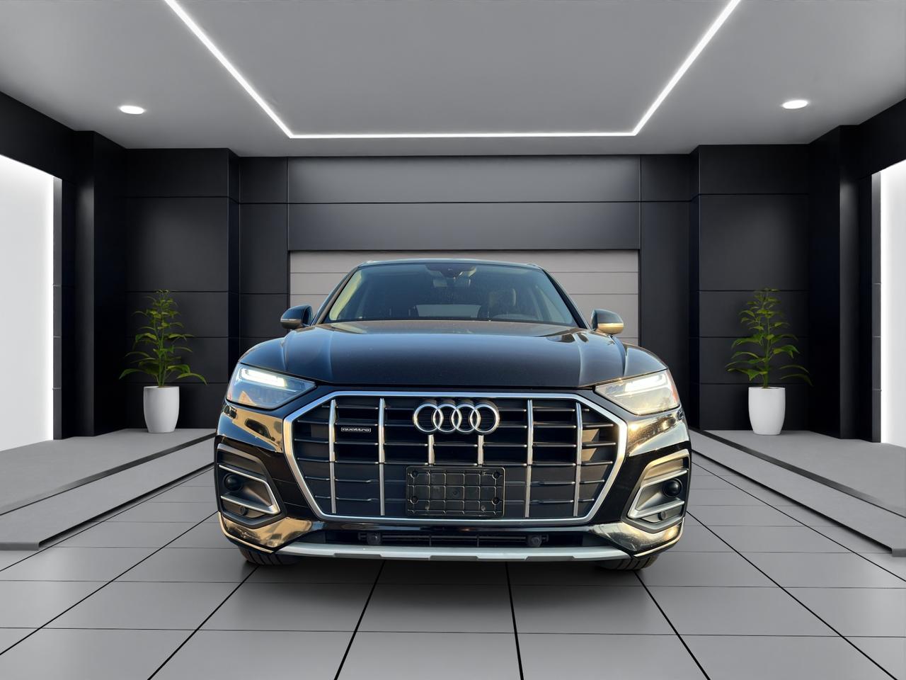 2021 Audi Q5 QUATTRO - REVERSE CAMERA - LEATHER - AWD !!! Photo1