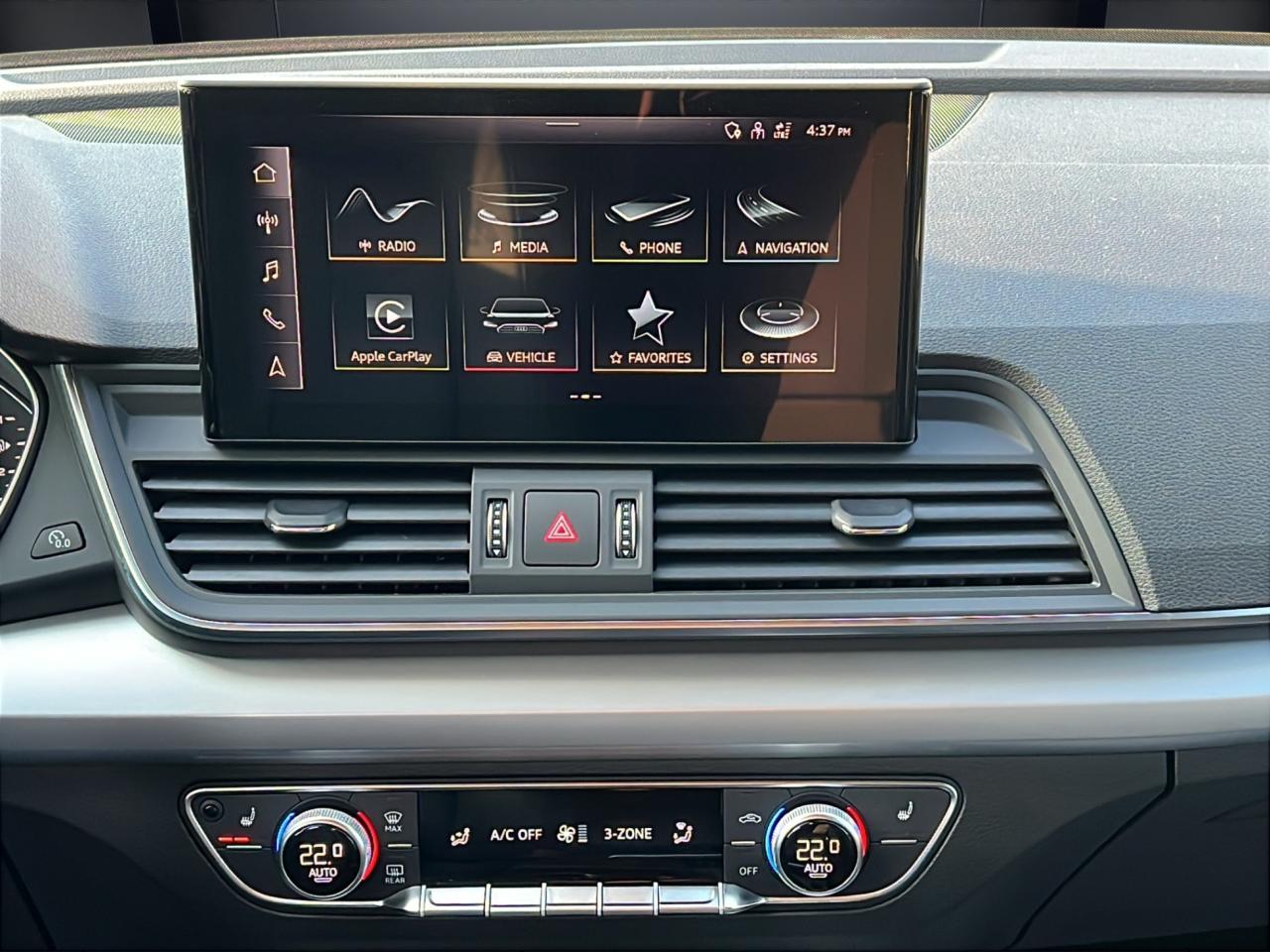 2021 Audi Q5 QUATTRO - REVERSE CAMERA - LEATHER - AWD !!! Photo