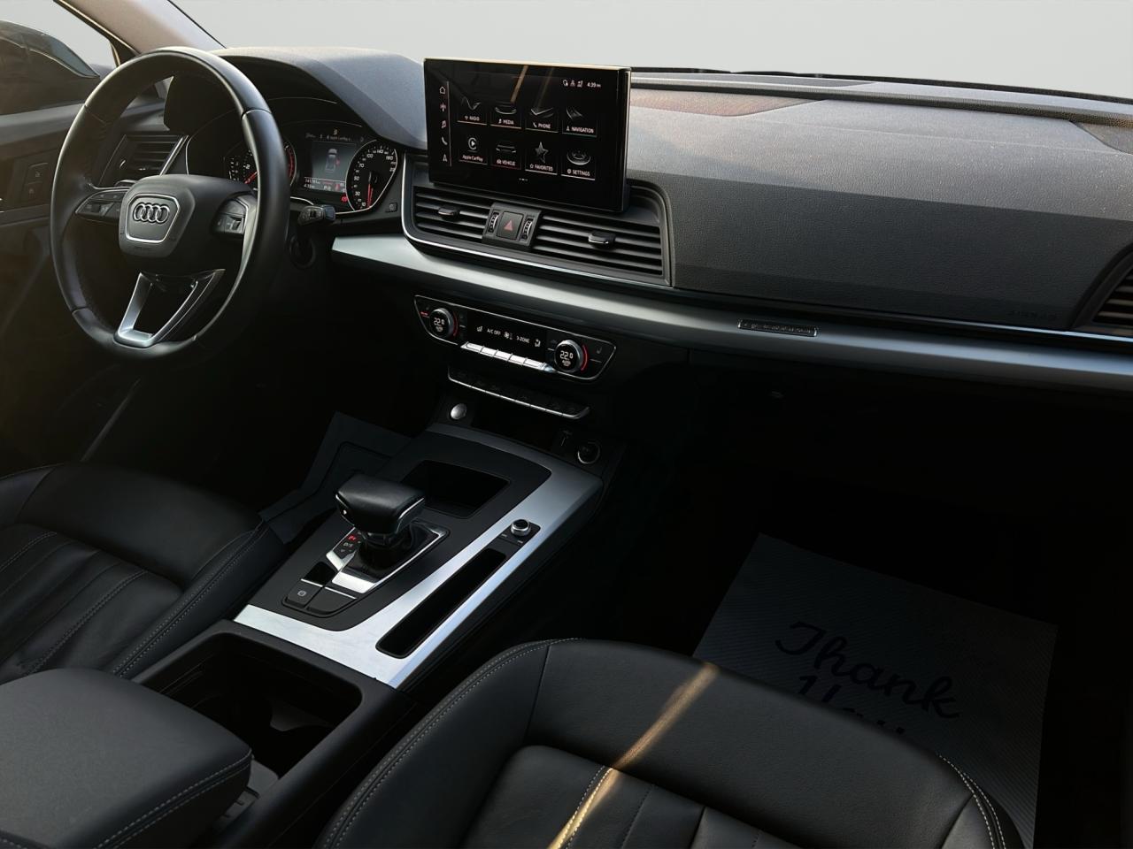 2021 Audi Q5 QUATTRO - REVERSE CAMERA - LEATHER - AWD !!! Photo