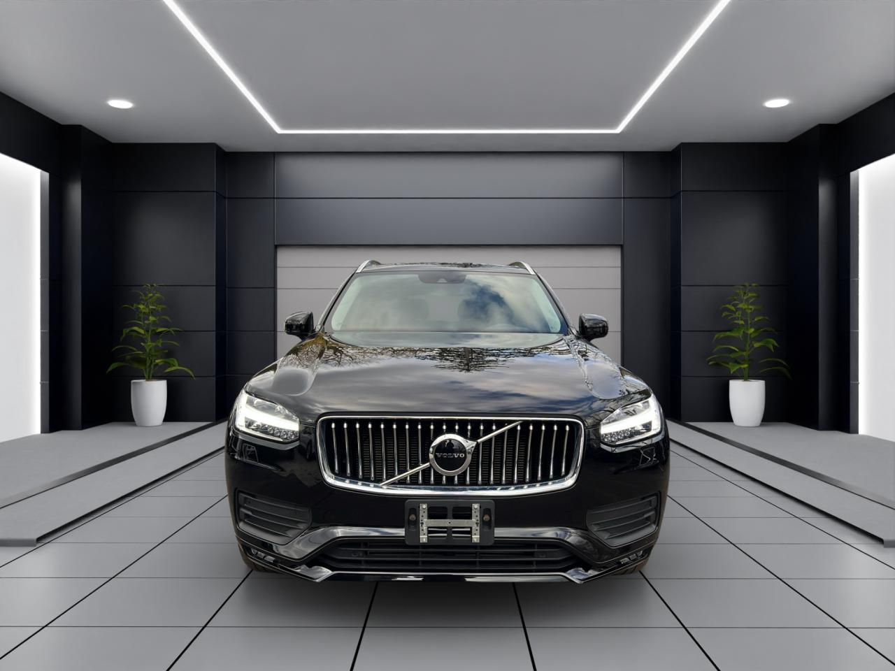2021 Volvo XC90 T6 AWD Momentum 7-Seater - Navigation !!! Photo