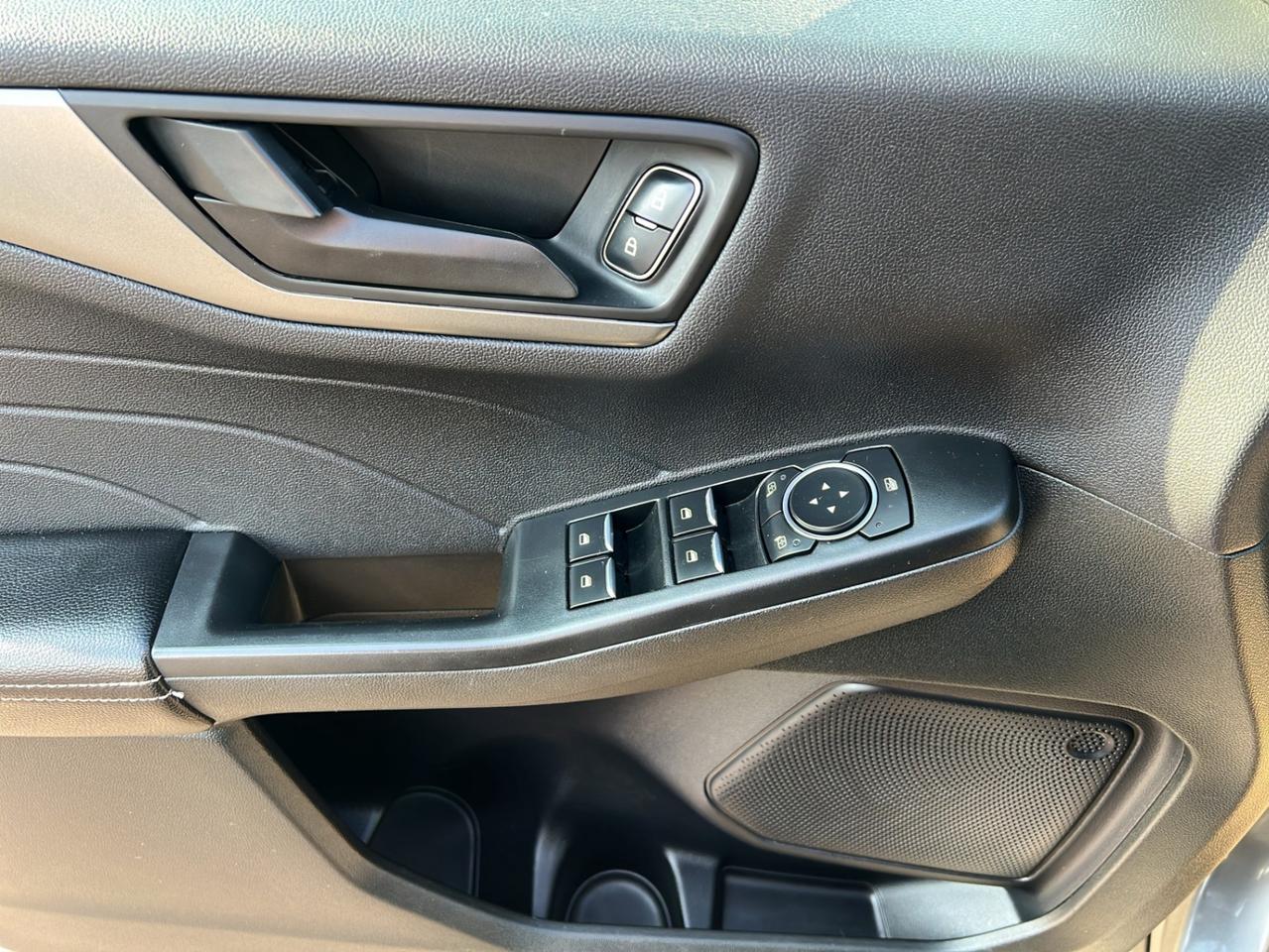 2023 Ford Escape ACTIVE - Blind Spot Monitor - Reverse Camera !!! Photo