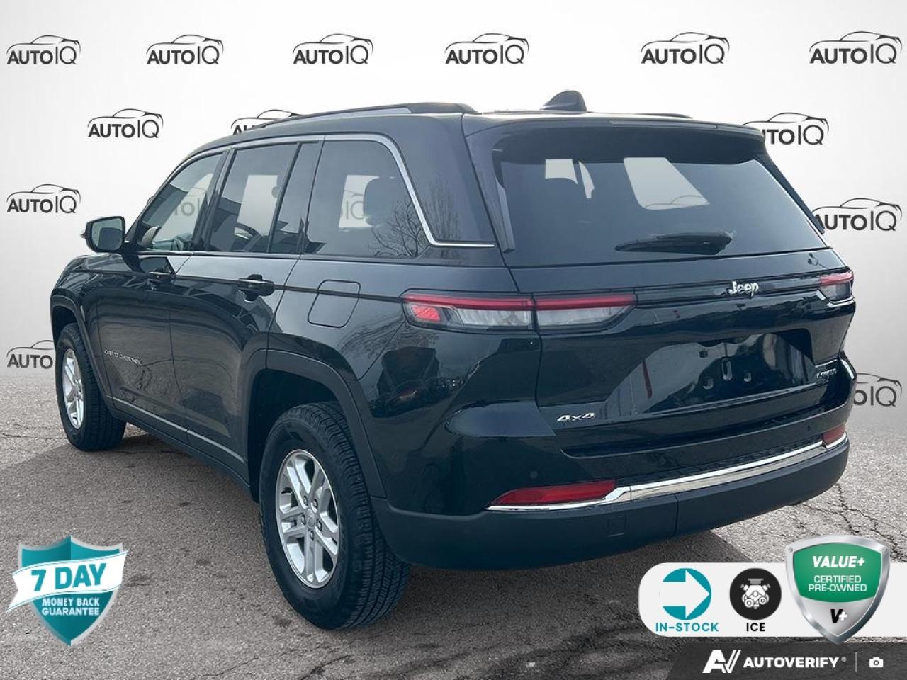 2023 Jeep Grand Cherokee Laredo HEATED SEATS | HEATED STEERING WHEEL | ADAPTIVE CR Photo