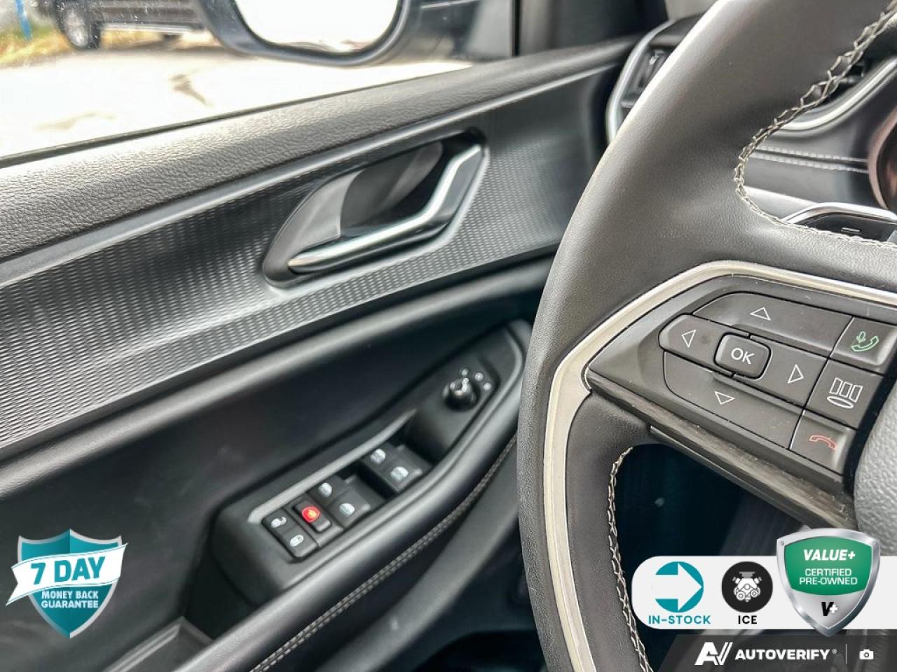 2023 Jeep Grand Cherokee Laredo HEATED SEATS | HEATED STEERING WHEEL | ADAPTIVE CR Photo