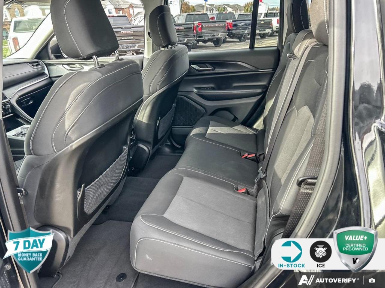 2023 Jeep Grand Cherokee Laredo HEATED SEATS | HEATED STEERING WHEEL | ADAPTIVE CR Photo
