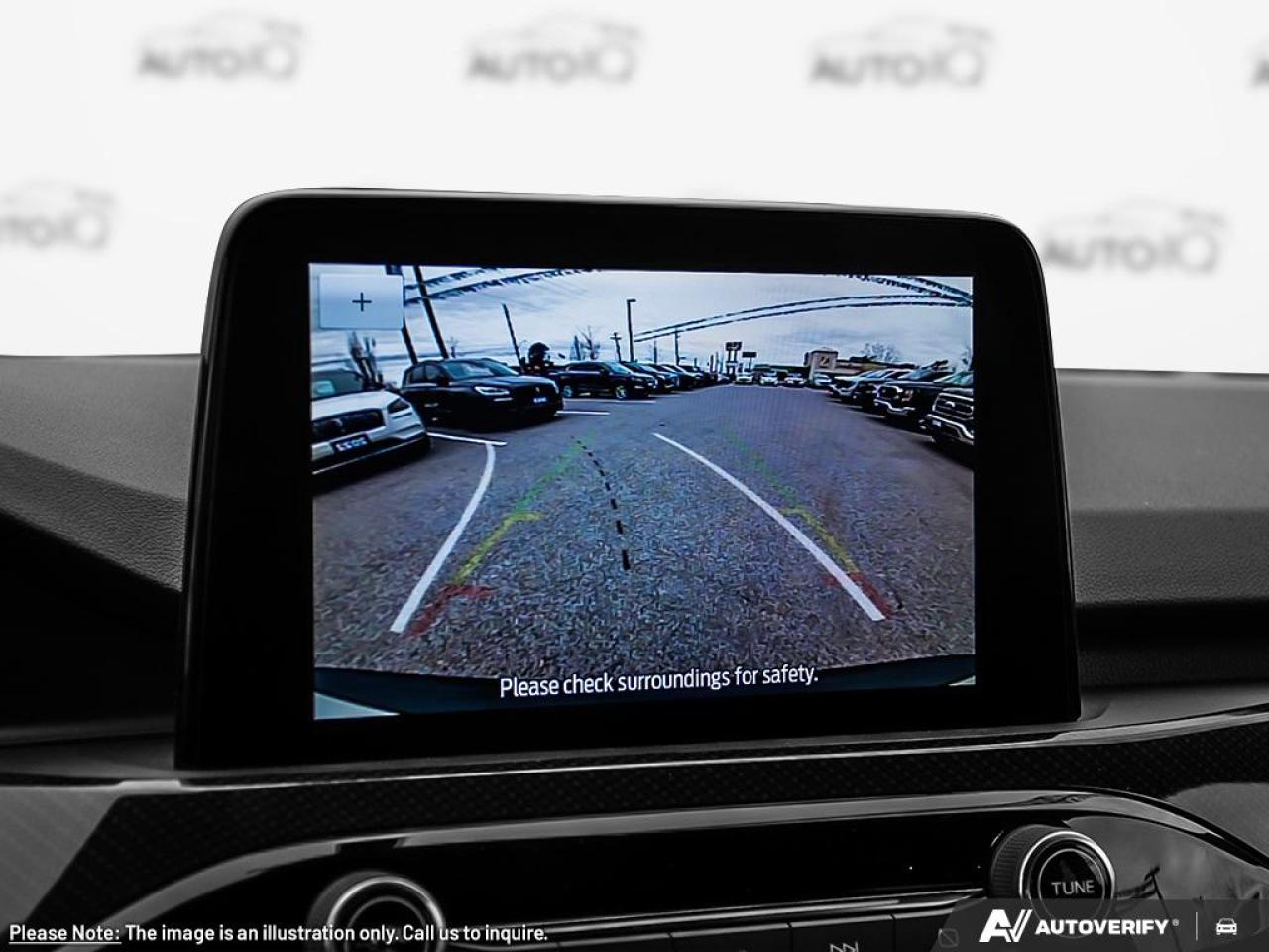 2025 Ford Escape ST-Line DEALER DEMO | COLD WEATHER PKG | PANO MOONROOF | Photo