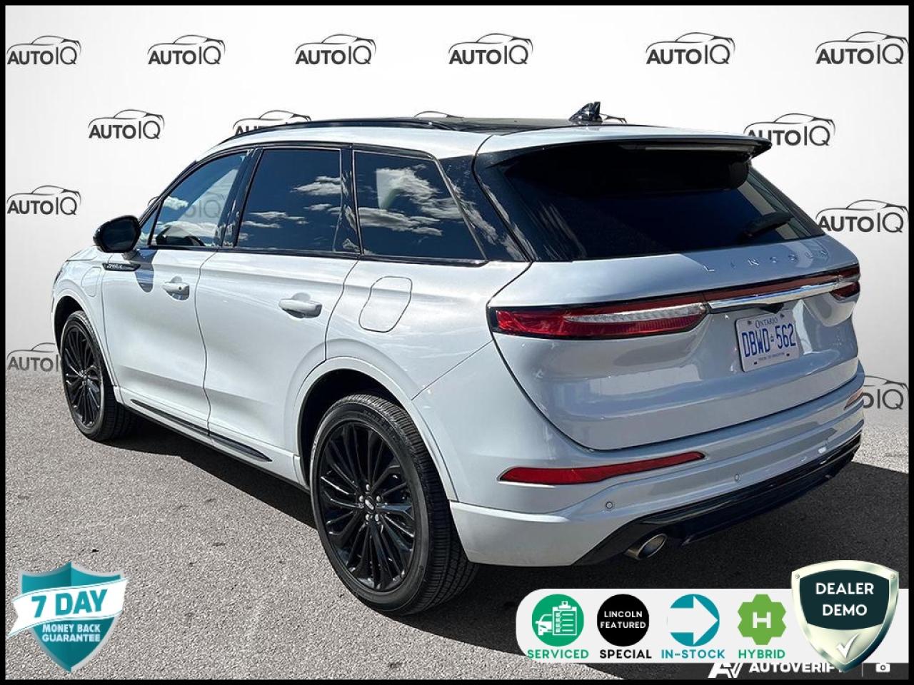 2025 Lincoln Corsair Grand Touring ALL-WTHR FLR LNRS W/MATS | PHEV A/T | FINESTRA ALUMINUM APPLUQUE | JET APPEAR PKG | 2.5L I-4 HYBRID ENG | CV | PREM LTHR-TRMD /TRUFFLE | EQUIP GRP 300A Photo