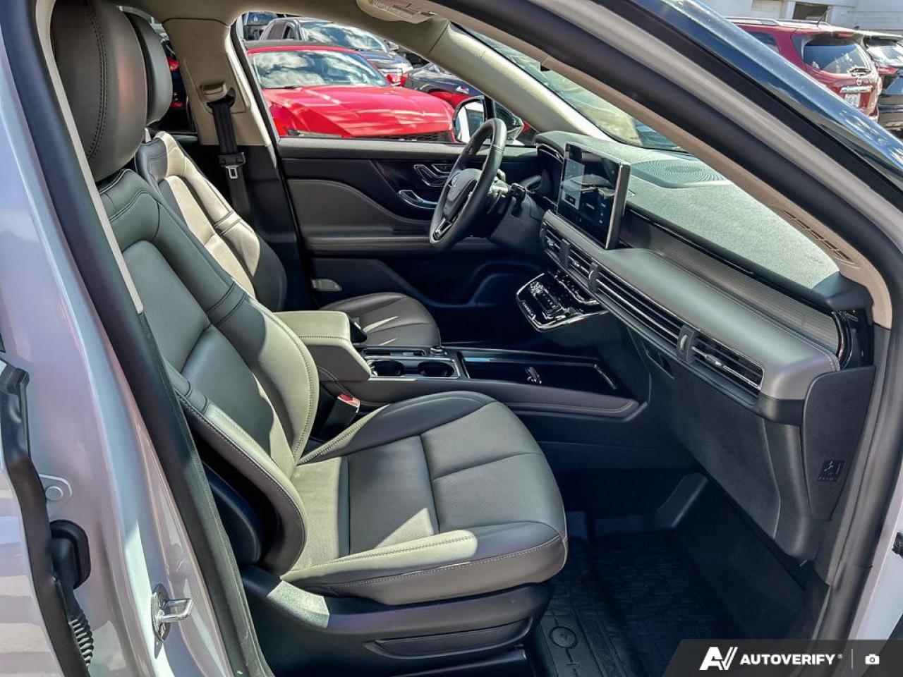 2025 Lincoln Corsair Grand Touring ALL-WTHR FLR LNRS W/MATS | PHEV A/T | FINESTRA ALUMINUM APPLUQUE | JET APPEAR PKG | 2.5L I-4 HYBRID ENG | CV | PREM LTHR-TRMD /TRUFFLE | EQUIP GRP 300A Photo