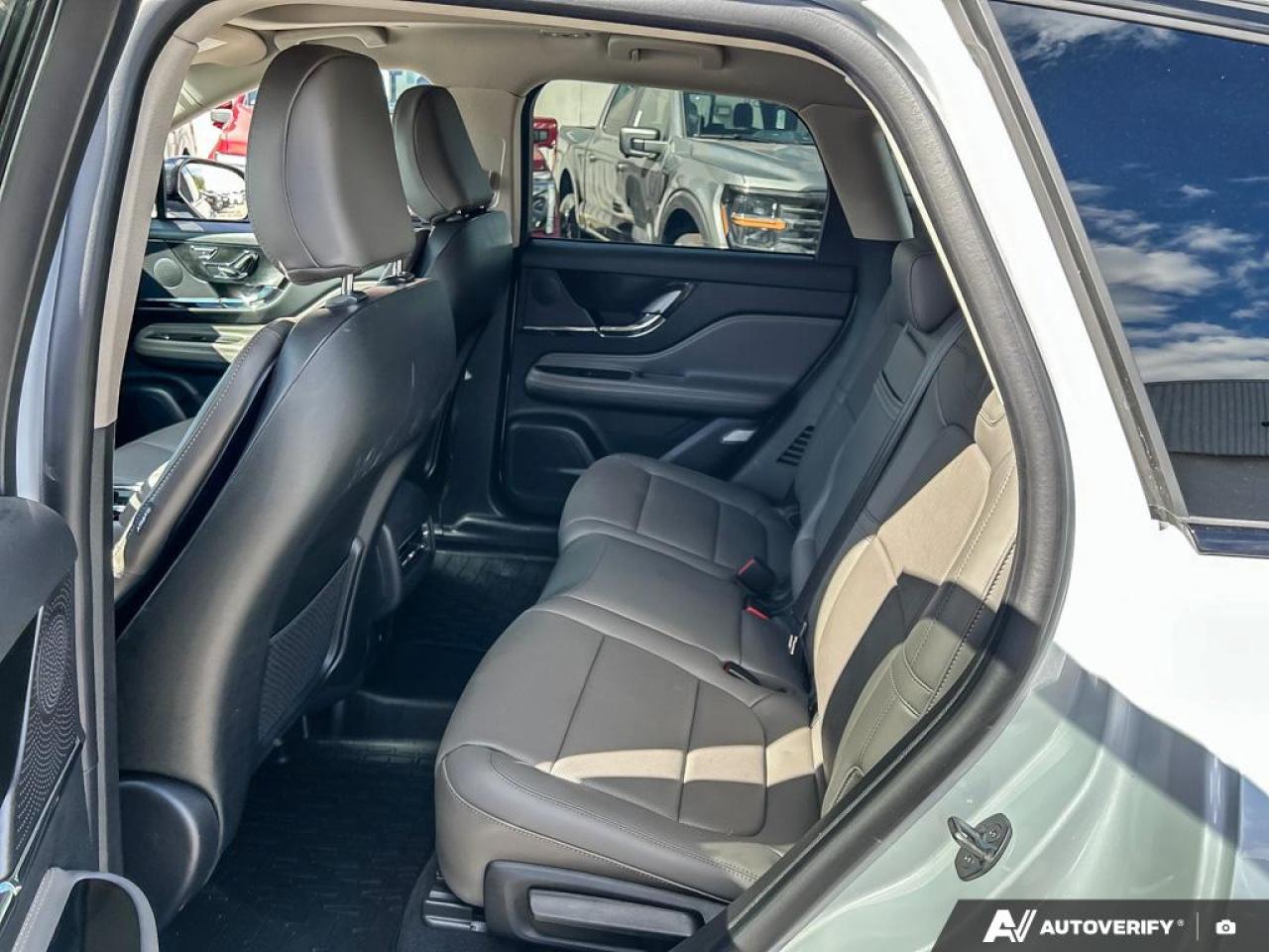 2025 Lincoln Corsair Grand Touring ALL-WTHR FLR LNRS W/MATS | PHEV A/T | FINESTRA ALUMINUM APPLUQUE | JET APPEAR PKG | 2.5L I-4 HYBRID ENG | CV | PREM LTHR-TRMD /TRUFFLE | EQUIP GRP 300A Photo