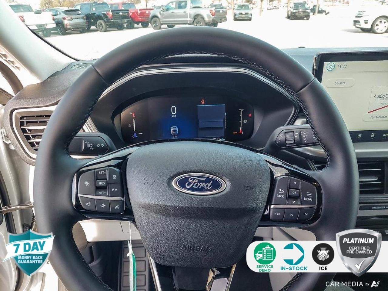 2025 Ford Escape PHEV REMOTE START | PANO MOONROOF | HEATED STEERING WHEEL | Photo