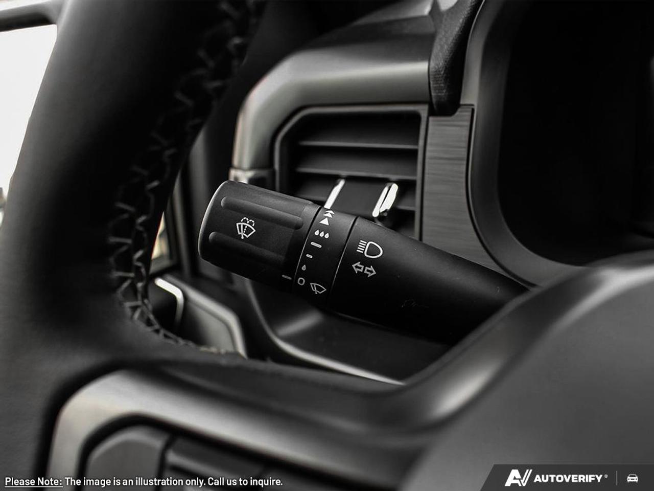 2025 Ford F-150 XLT Photo