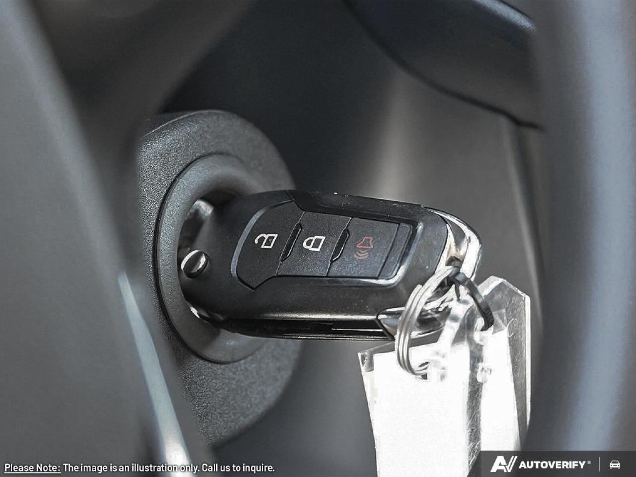 2025 Ford Maverick XL Photo