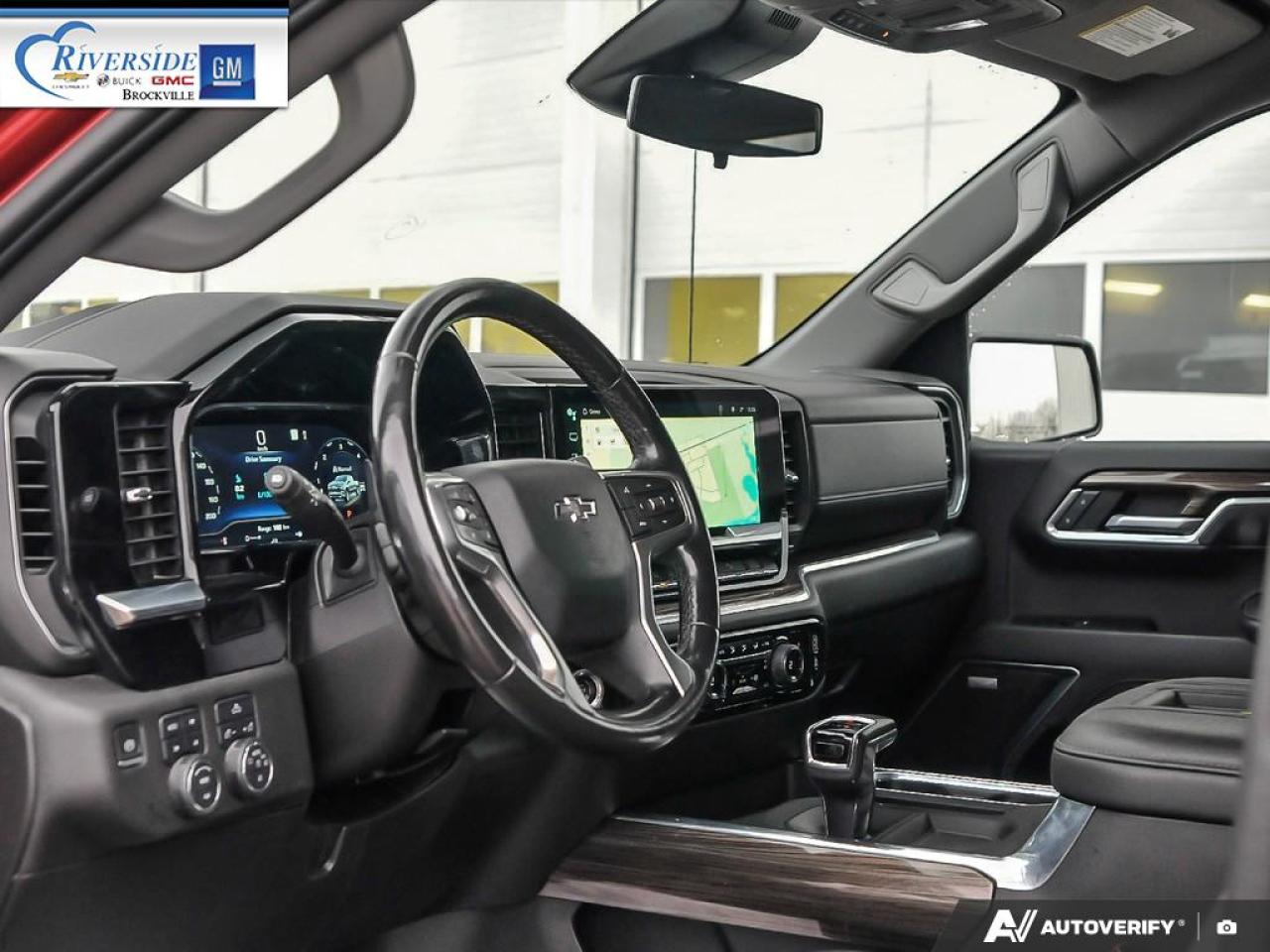 2022 Chevrolet Silverado 1500 RST Photo