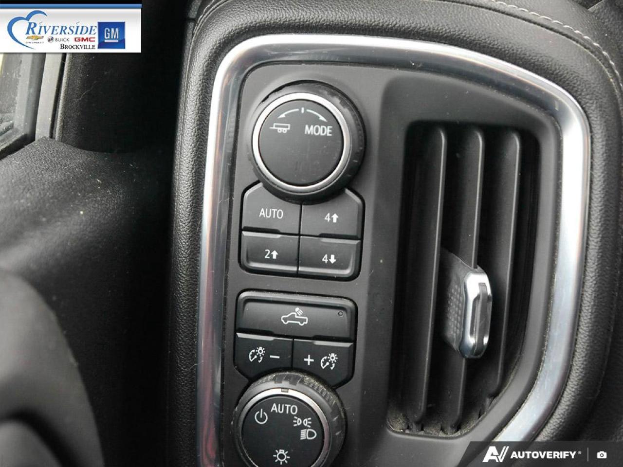 2021 Chevrolet Silverado 1500 LT Photo