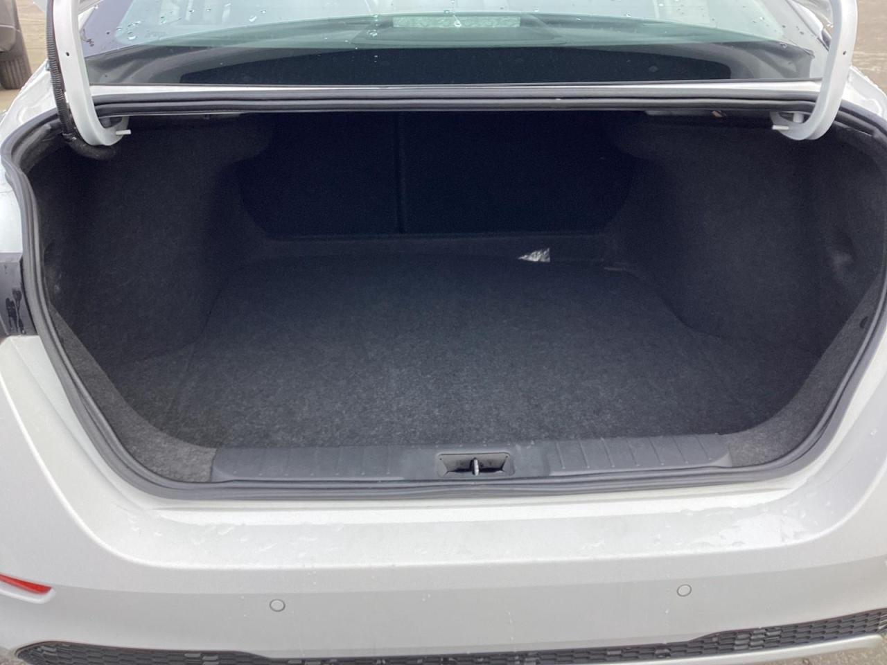 2024 Nissan Sentra  Photo4