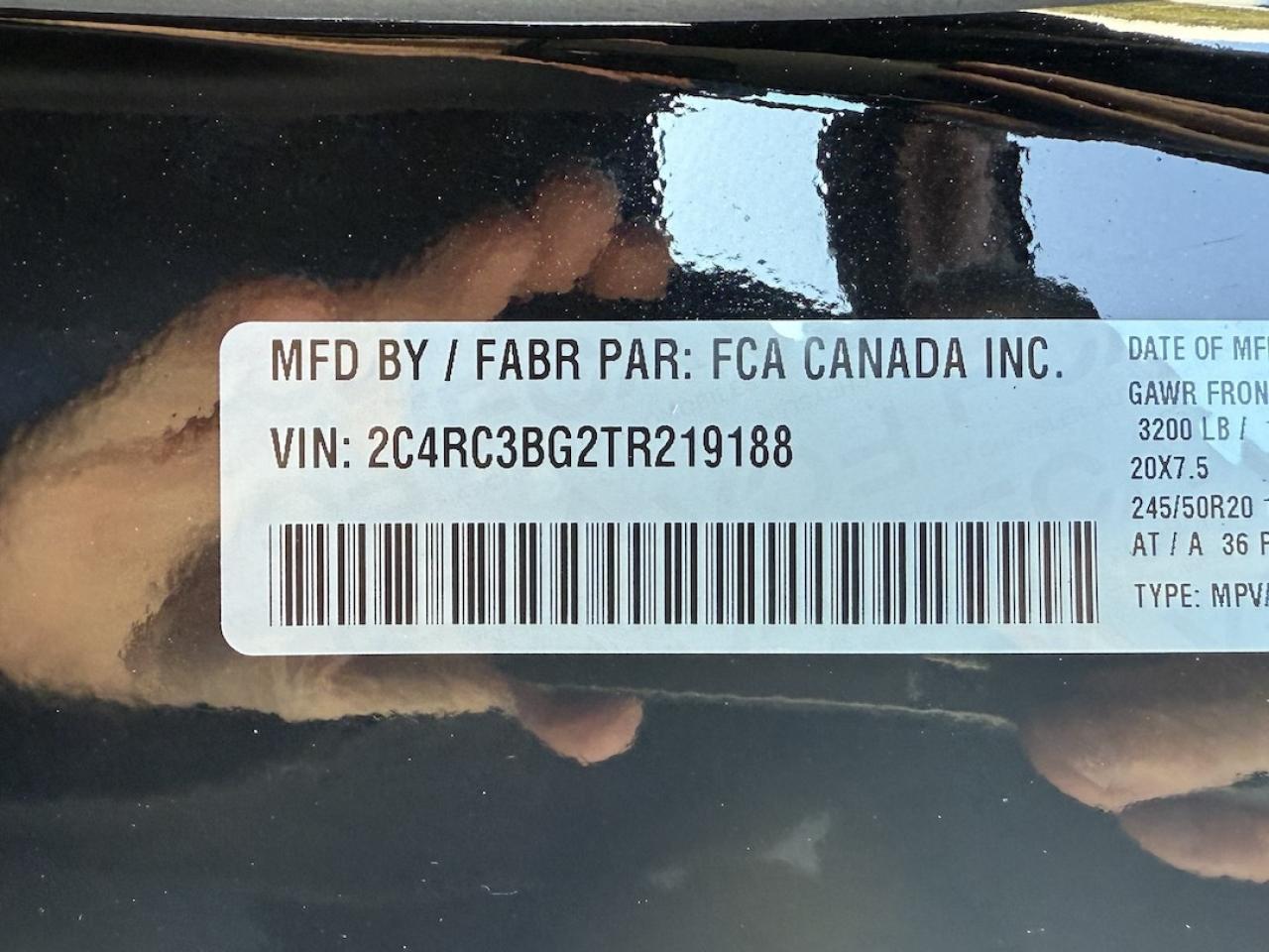 2026 Chrysler Pacifica Select AWD Photo