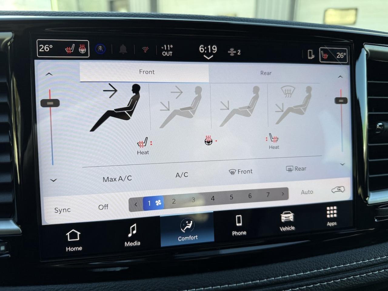 2026 Chrysler Pacifica Select AWD Photo