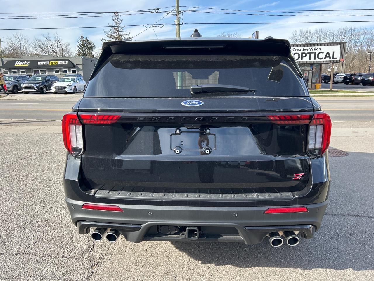 2026 Ford Explorer ST Photo