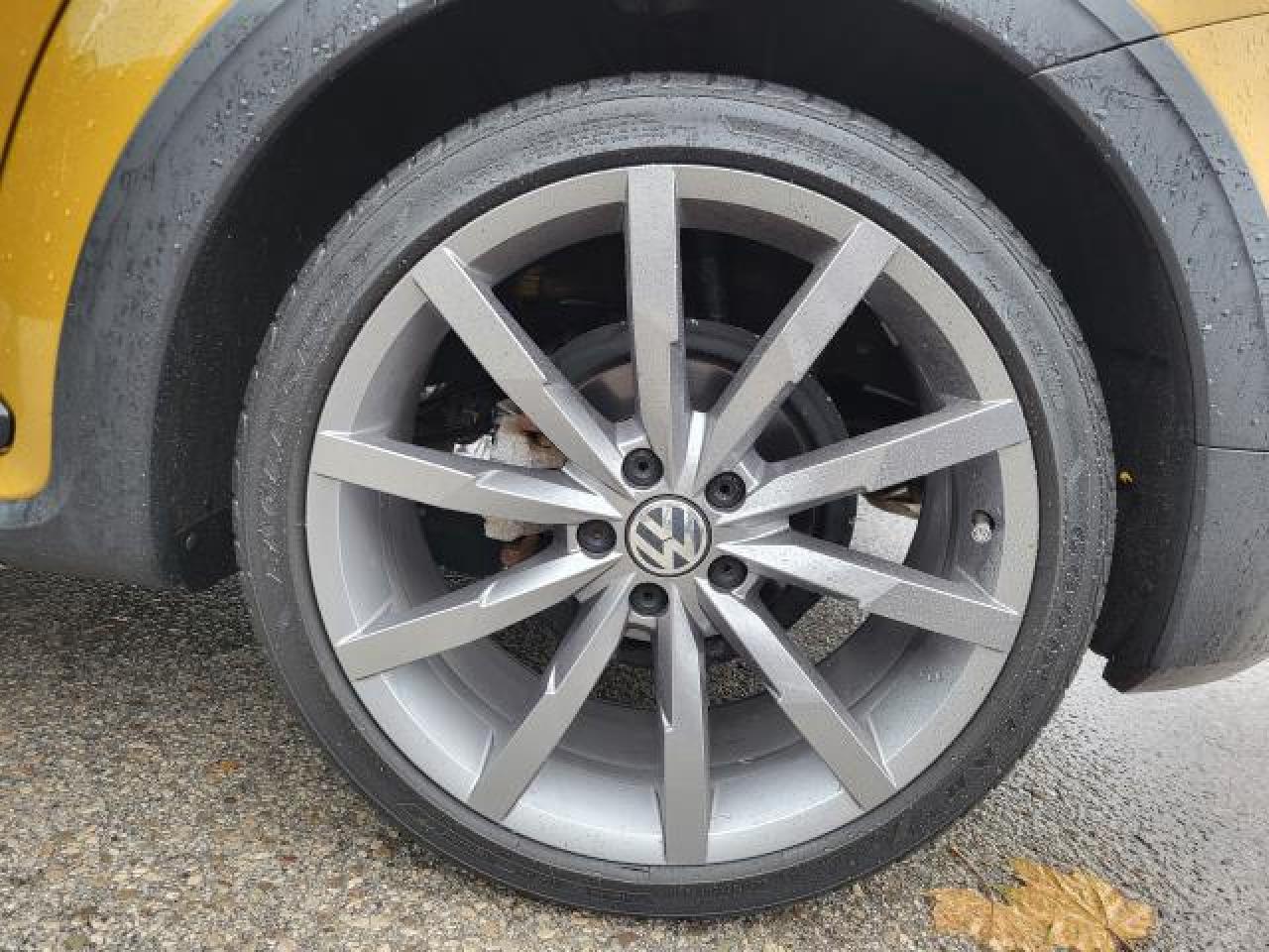 2017 Volkswagen Beetle 1.8T Dune Photo21