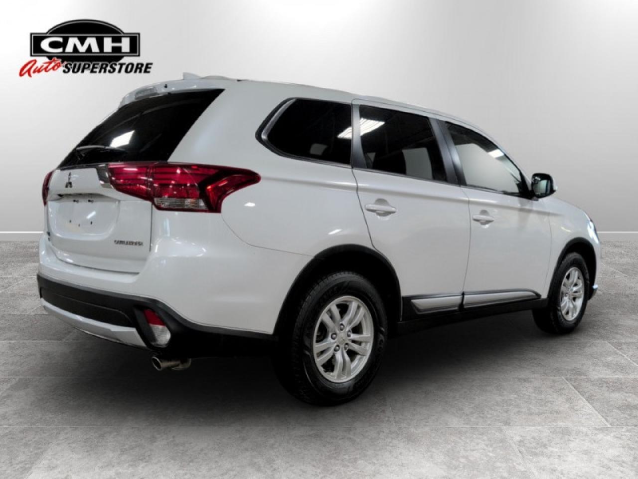 2018 Mitsubishi Outlander ES  **BLUETOOTH - HTD SEATS** Photo4