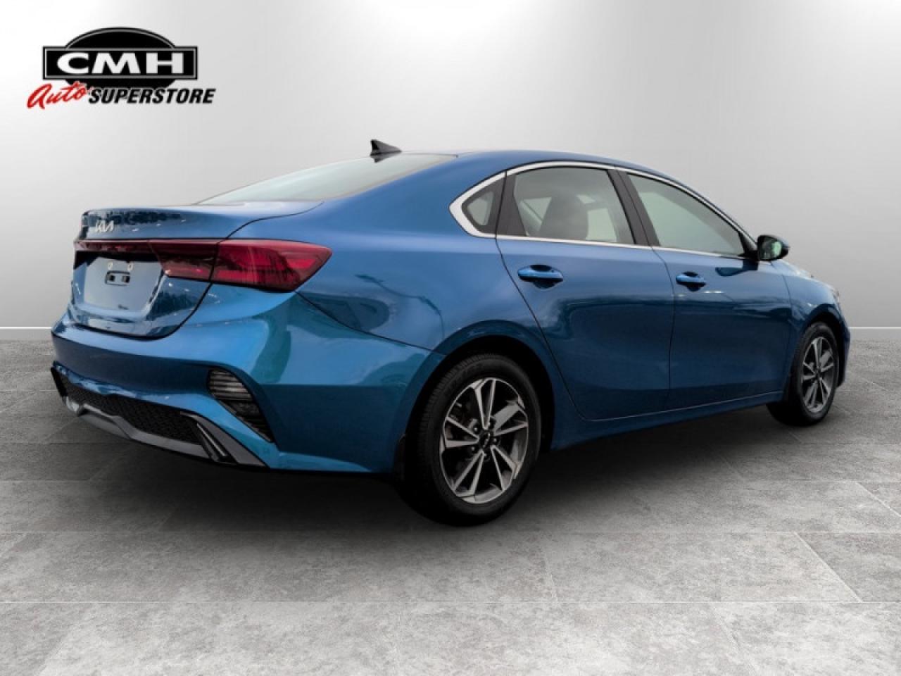 2022 Kia Forte EX  **APPLE CP - HTD STEERING WHEEL** Photo4