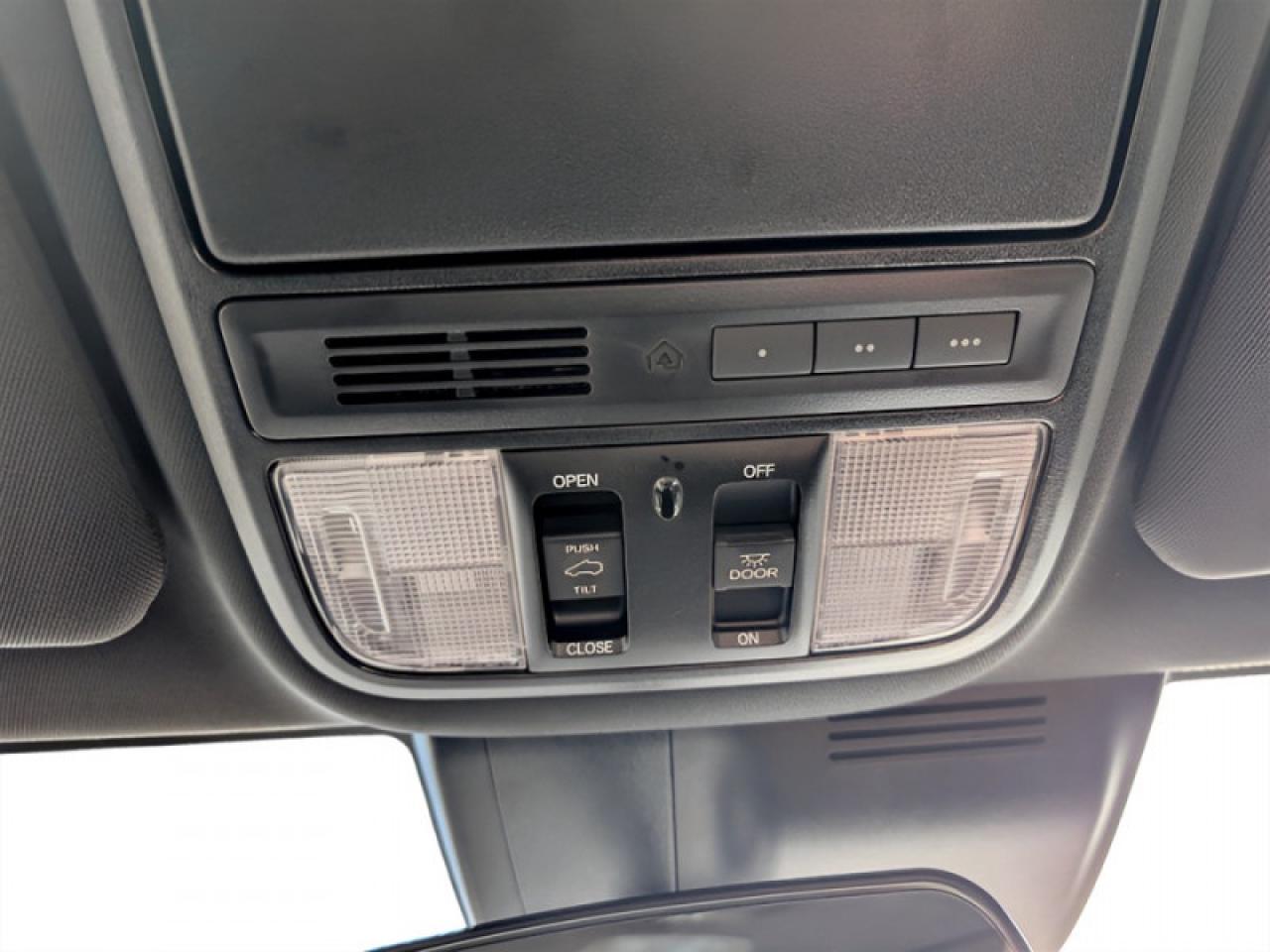 2022 Honda CR-V Sport  **SUNROOF - HEATED SW** Photo