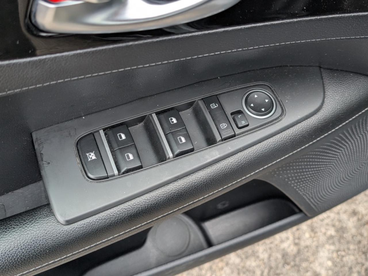 2022 Kia Forte EX Photo