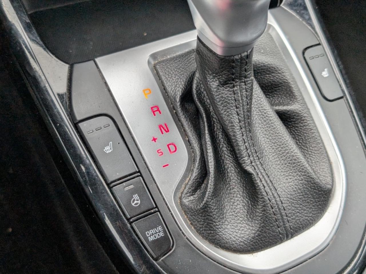 2022 Kia Forte EX Photo