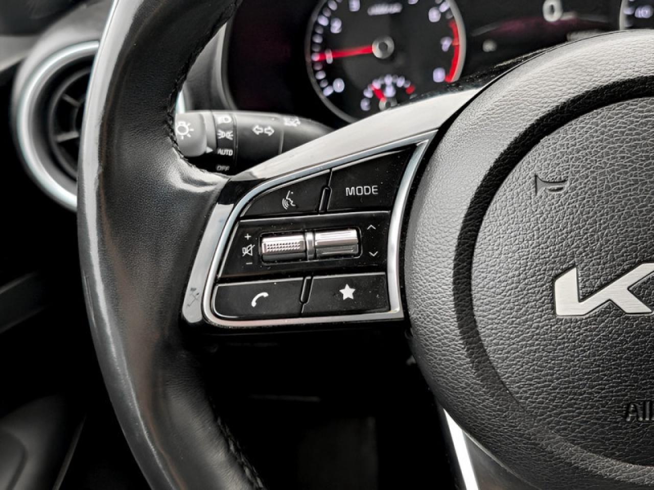 2022 Kia Forte EX  **BLIND SPOT - APPLE CARPLAY** Photo