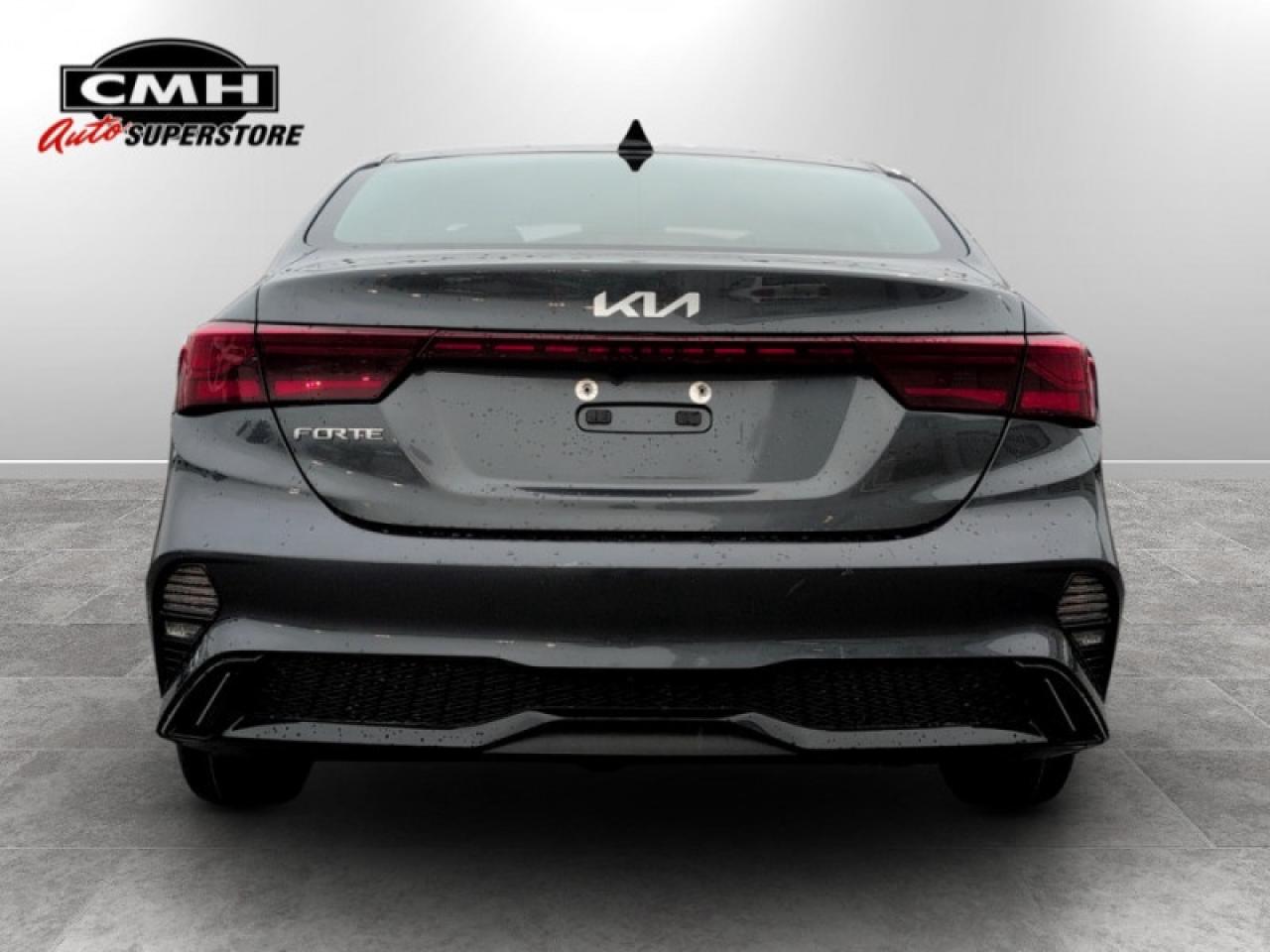 2022 Kia Forte EX  **BLIND SPOT - APPLE CARPLAY** Photo3