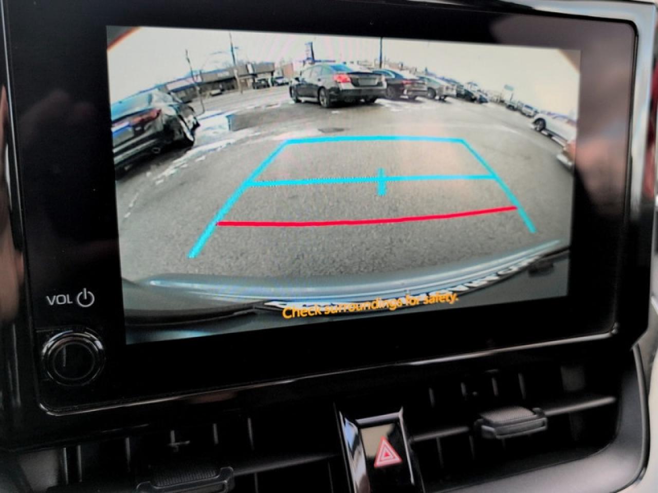 2023 Toyota Corolla LE  **APPLE CARPLAY - ADAPT CRUISE** Photo