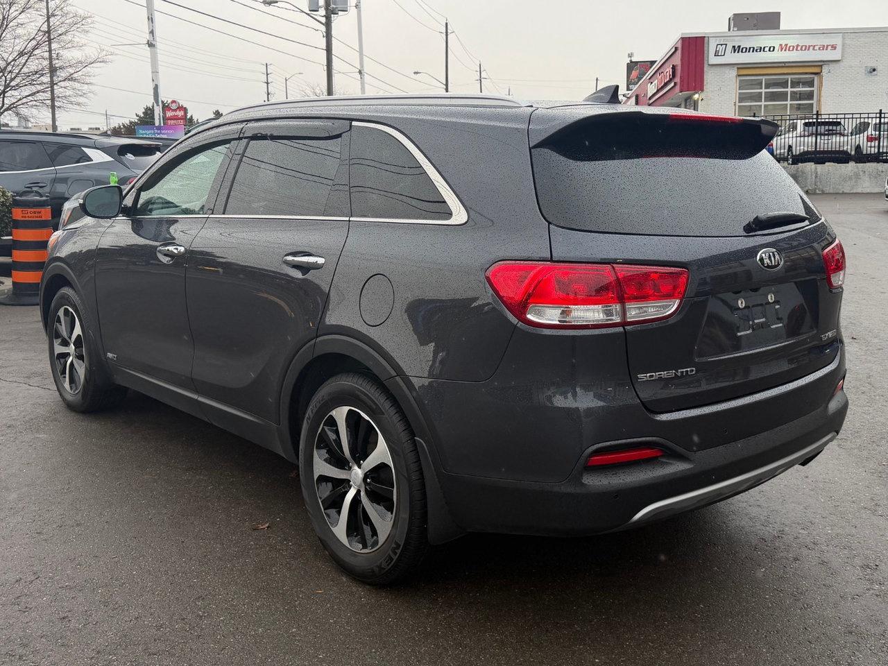 2018 Kia Sorento EX Pkg.   3,500lbs Towing Capacity   Apple Carplay Photo2