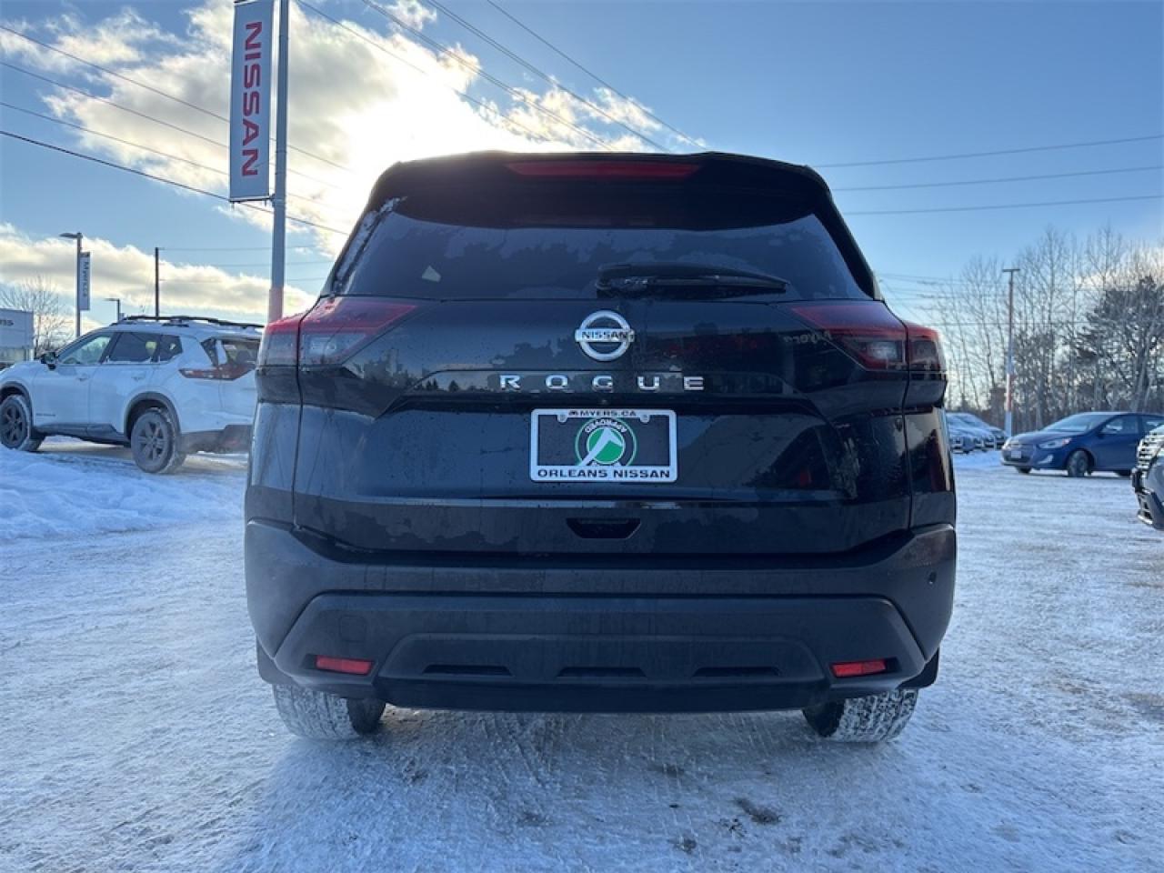 2021 Nissan Rogue S  Lease Return, Clean CARFAX Photo