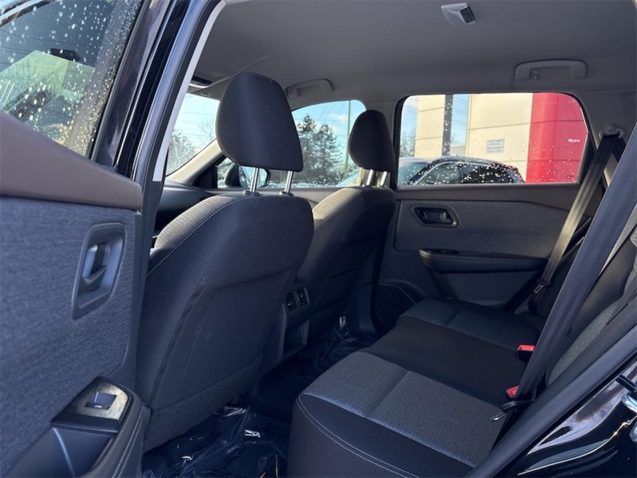 2021 Nissan Rogue S  Lease Return, Clean CARFAX Photo