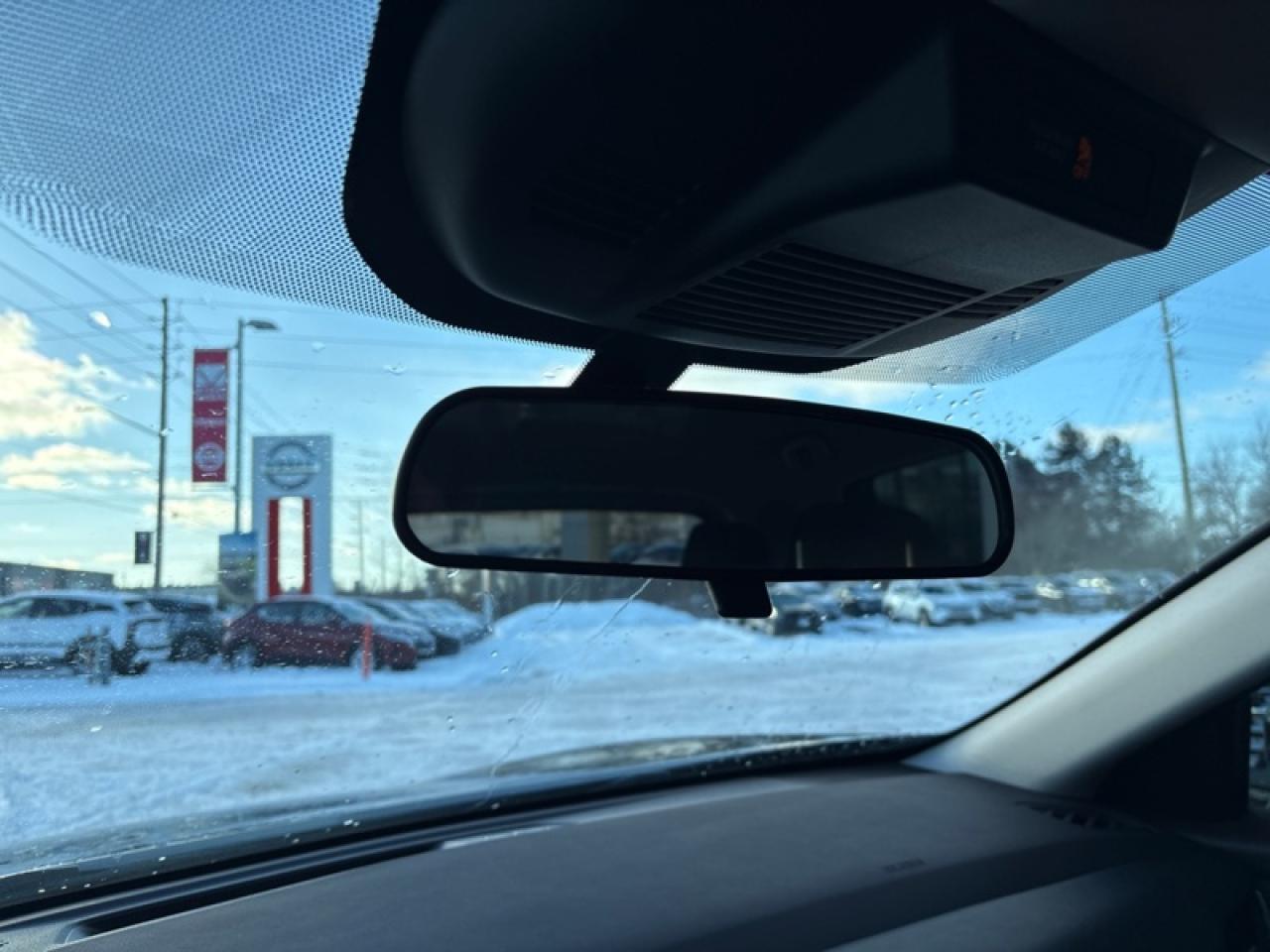 2021 Nissan Rogue S  Lease Return, Clean CARFAX Photo