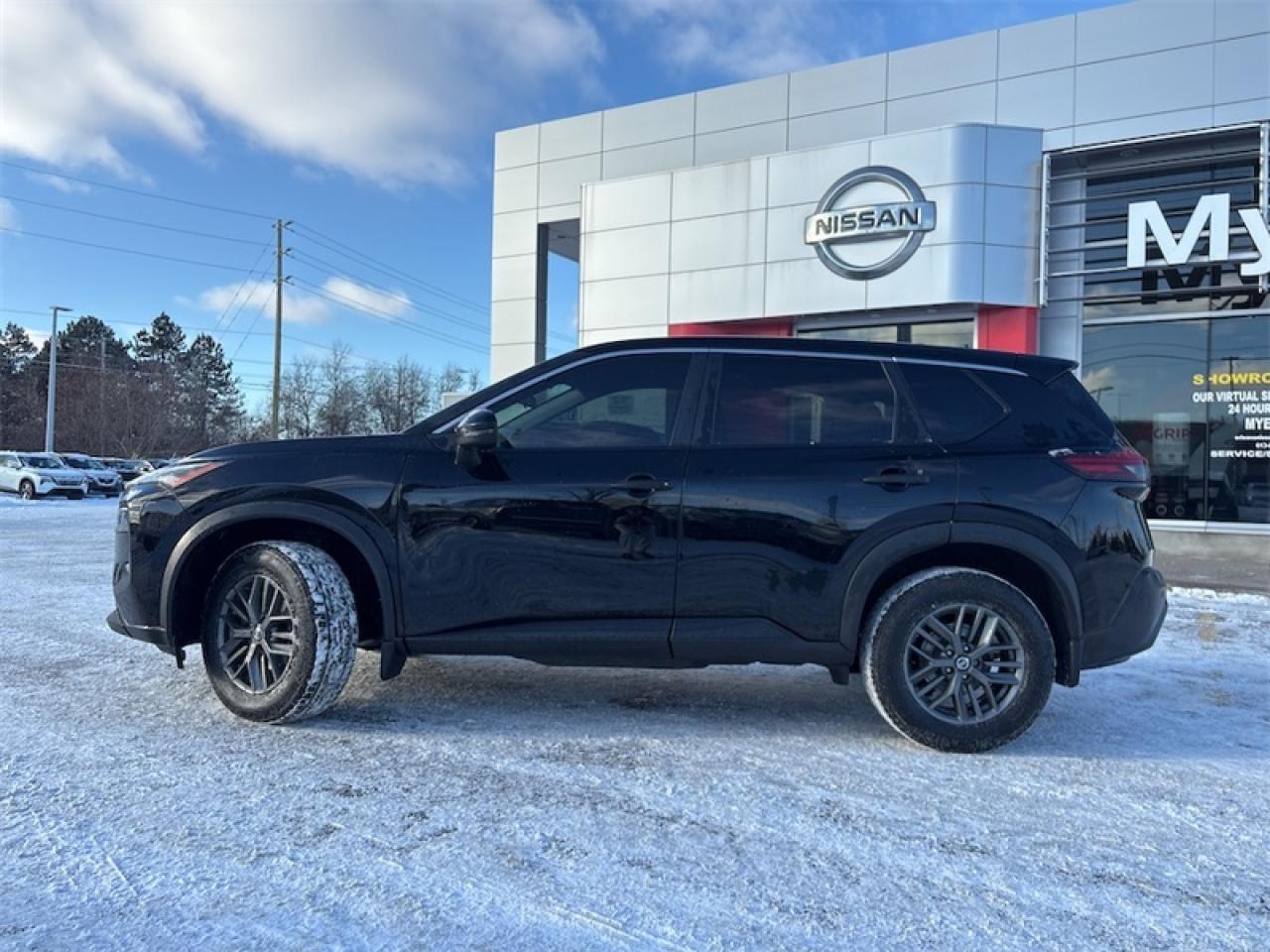 2021 Nissan Rogue S  Lease Return, Clean CARFAX Photo