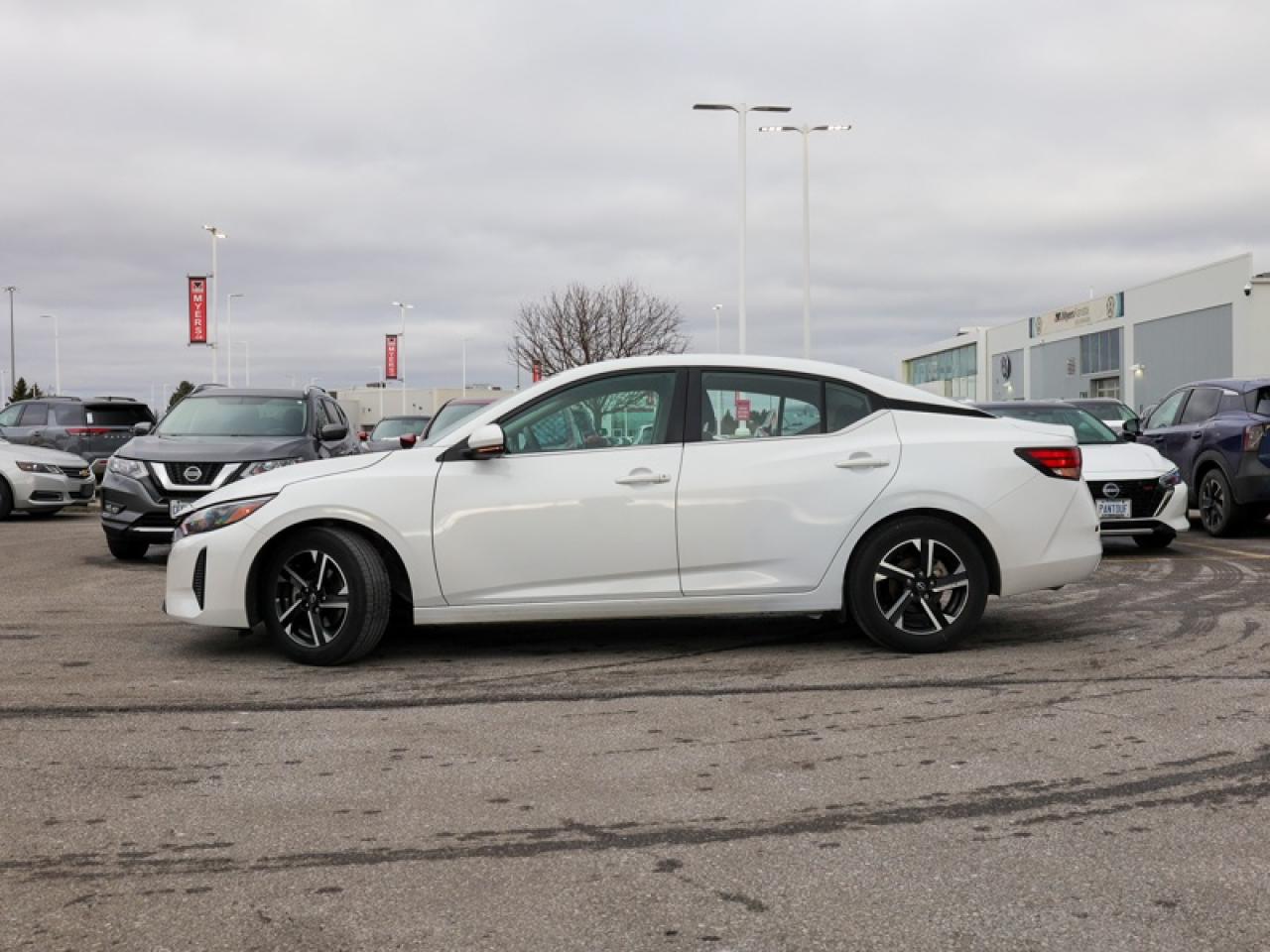 2024 Nissan Sentra SV  - Remote Start -  Proximity Key Photo4