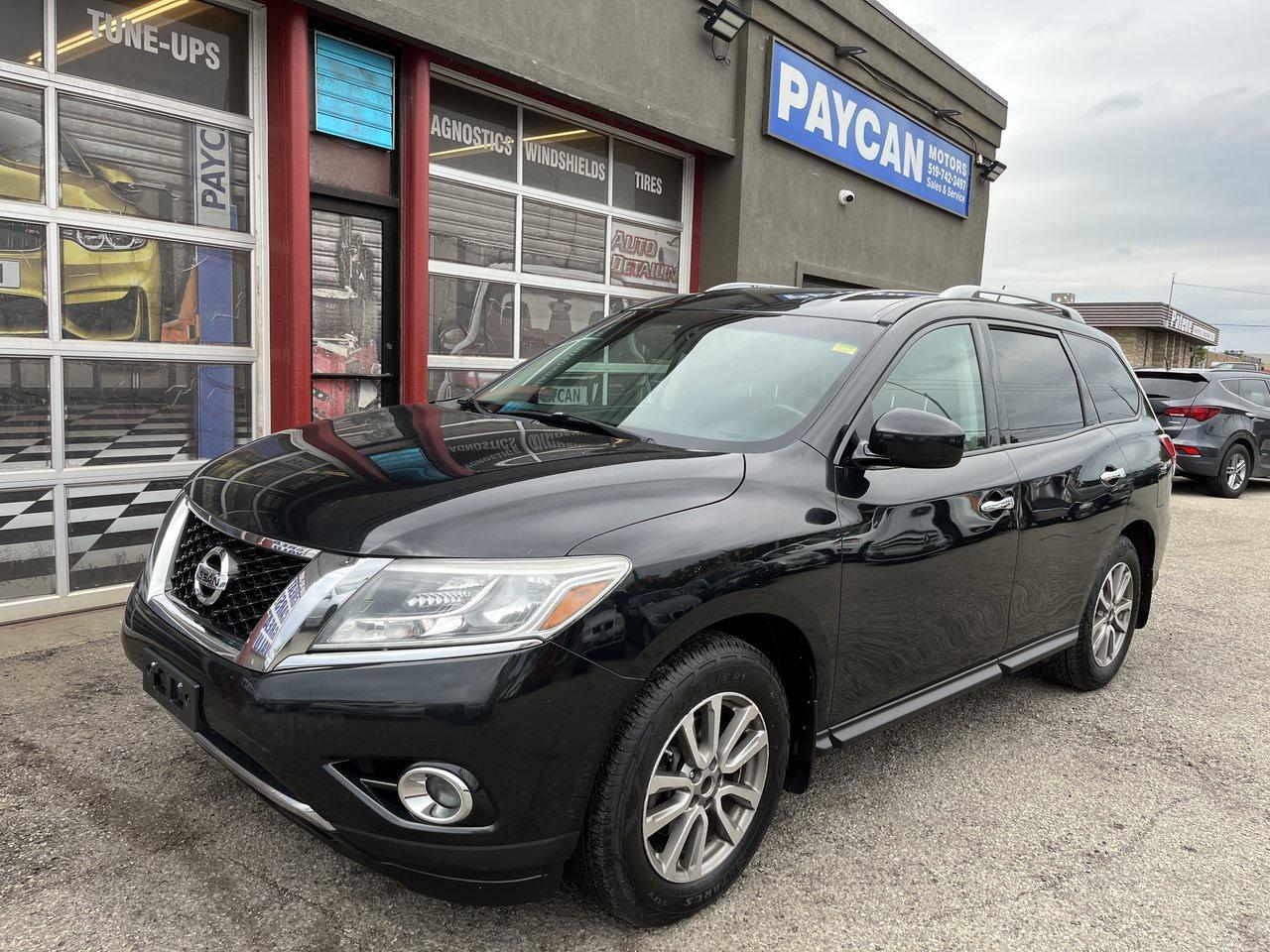 2015 Nissan Pathfinder SV