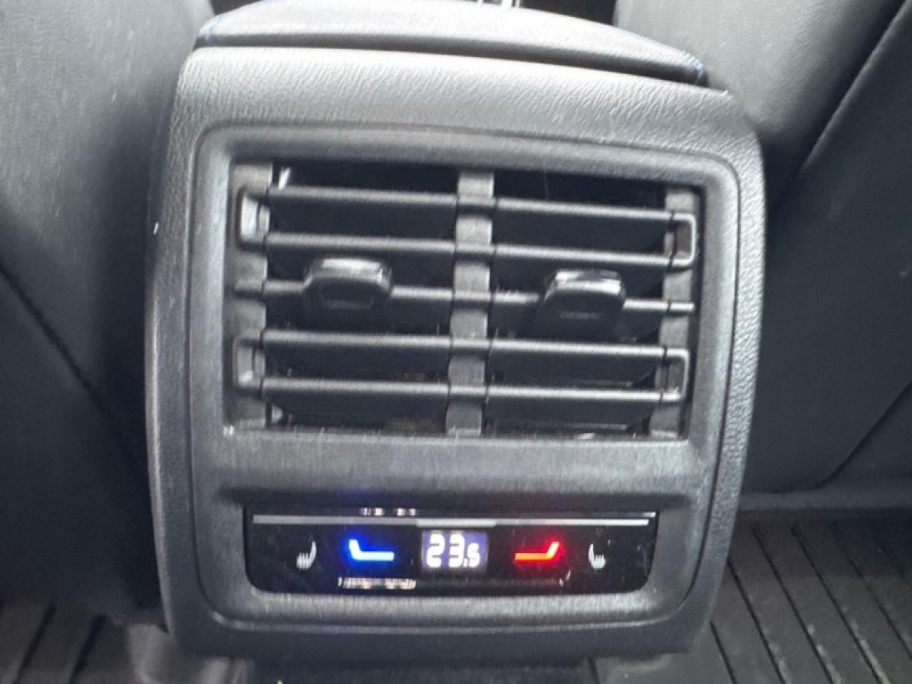 2024 Volkswagen Golf R DSG  -  HUD -  Navigation Photo