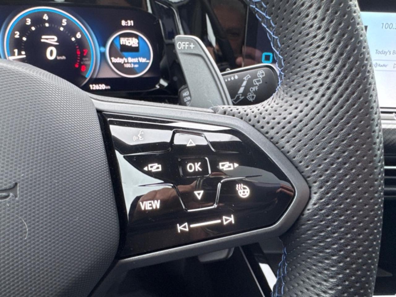 2024 Volkswagen Golf R DSG  -  HUD -  Navigation Photo