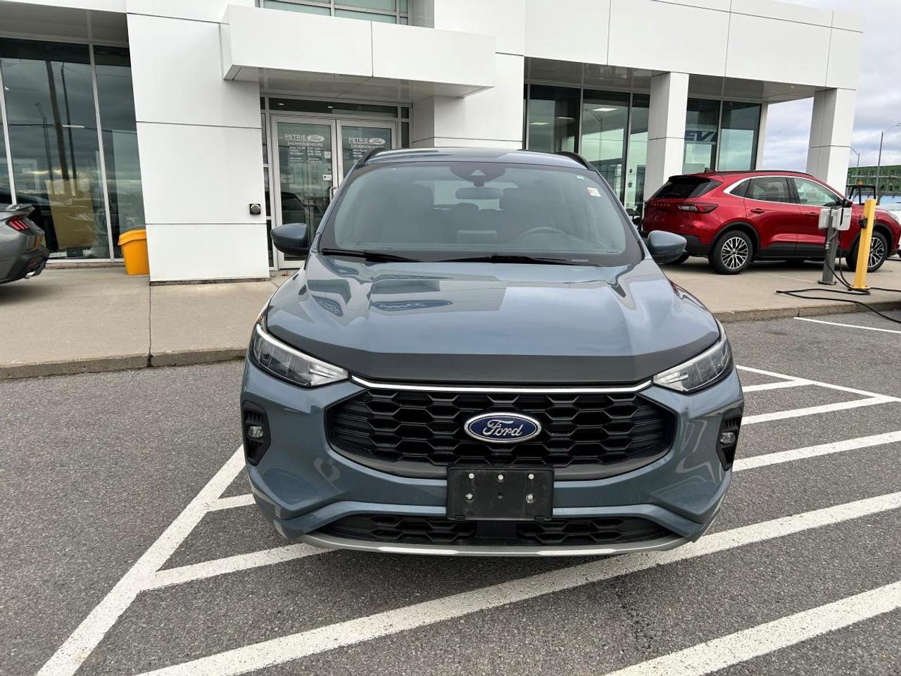 2023 Ford Escape ST-Line Select Photo