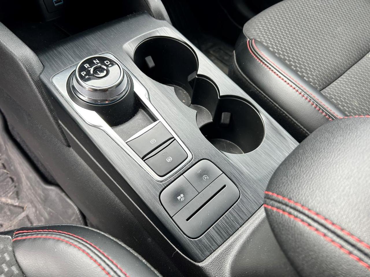 2023 Ford Escape ST-Line Select Photo