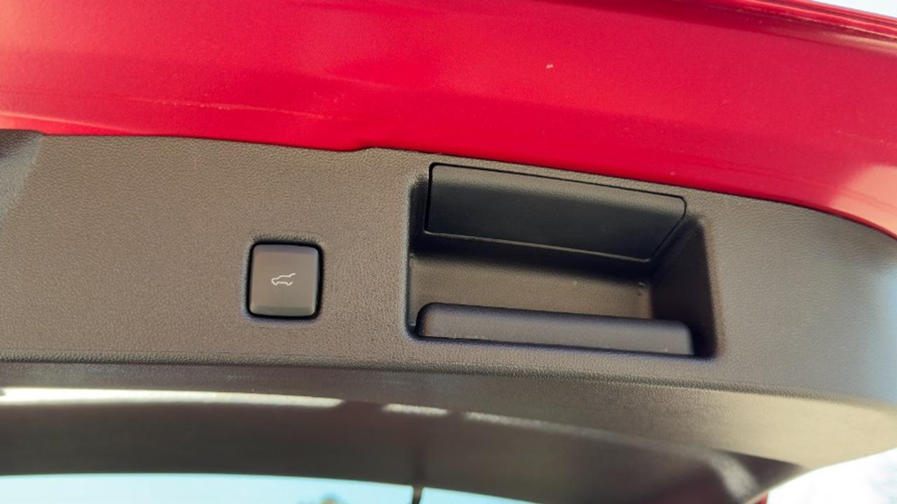 2026 Ford Escape Plug-in Hybrid Photo