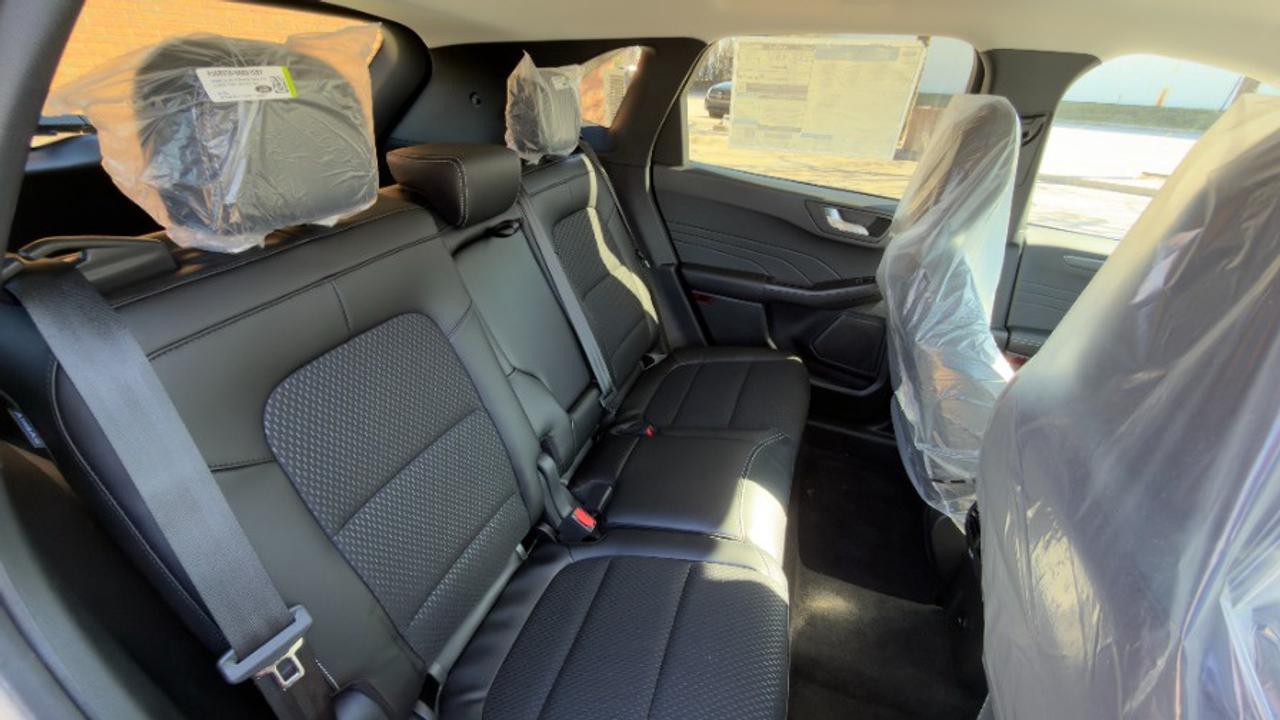 2026 Ford Escape Plug-in Hybrid Photo