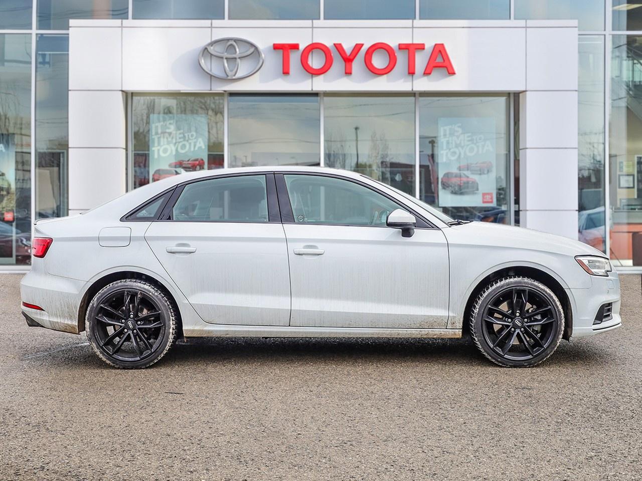 2018 Audi A3 2.0T Progressiv Photo